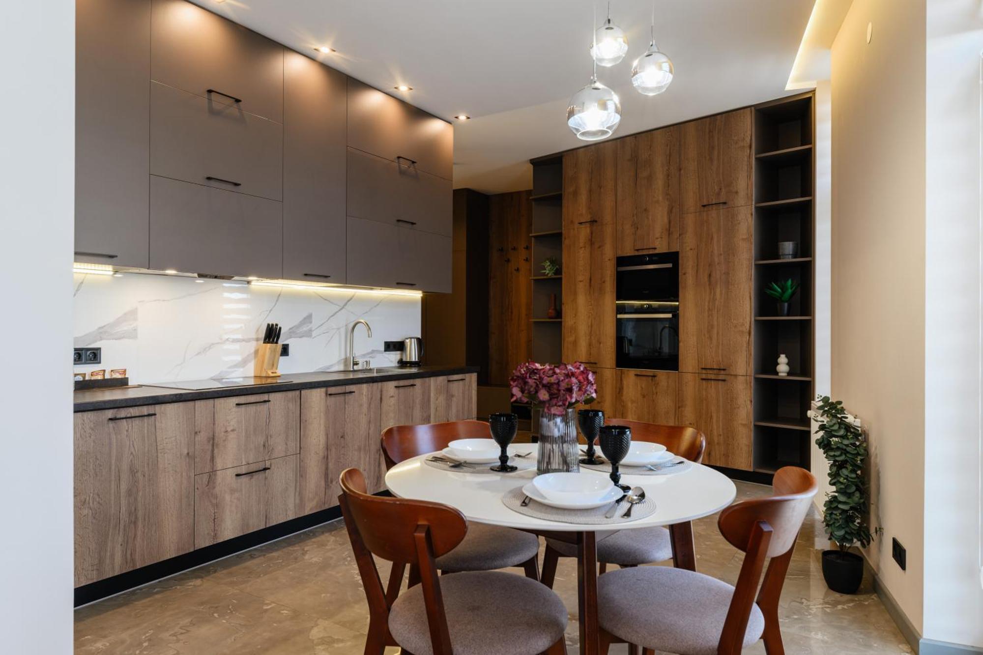 Luxury Apartments Smart House Oezjhorod Buitenkant foto
