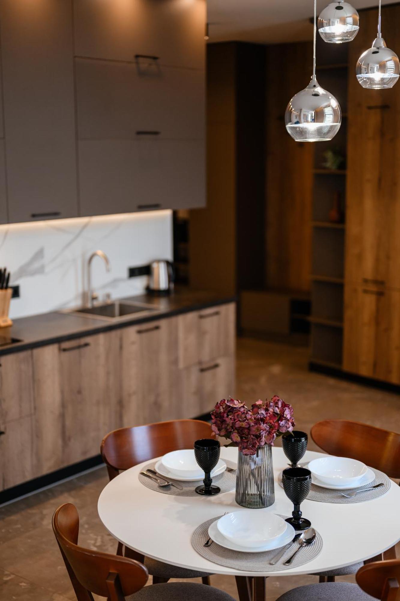 Luxury Apartments Smart House Oezjhorod Buitenkant foto