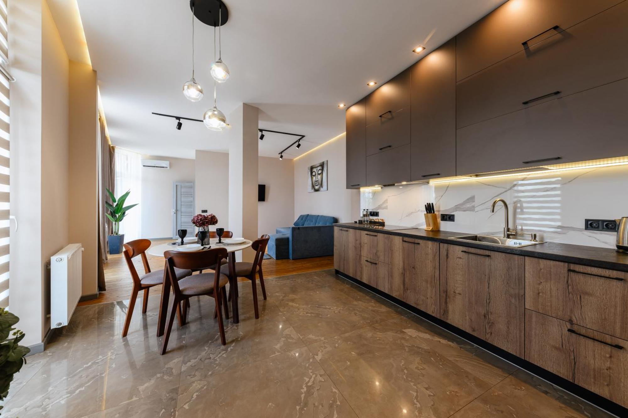 Luxury Apartments Smart House Oezjhorod Buitenkant foto